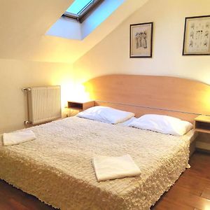 Kamer met een King Size Bed